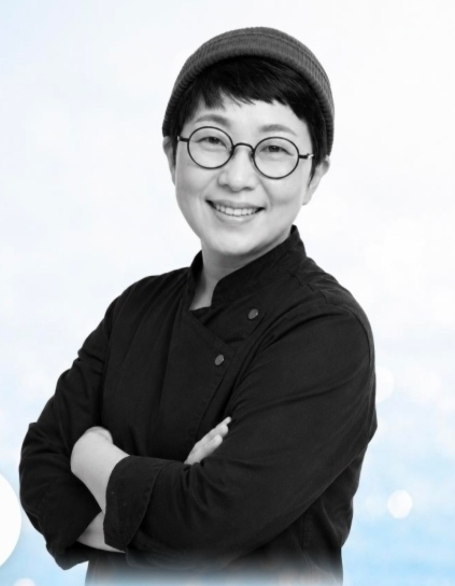 시크릿마마 우미화 흑백 프로필 사진